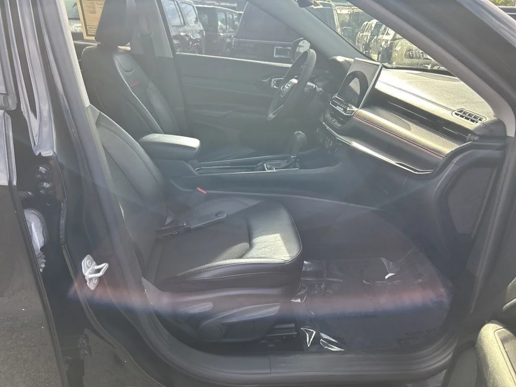 Certified Used 2022 Black Jeep Trailhawk image 24