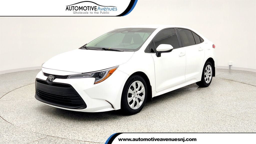 2025 Toyota Corolla LE