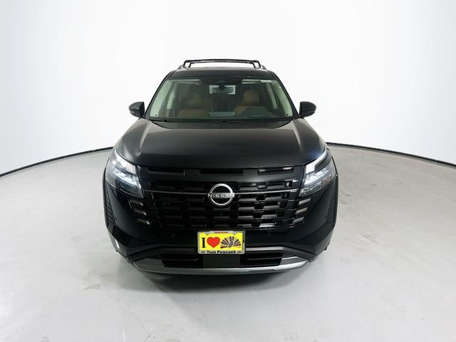 New 2026 Super Black Nissan Platinum image 3