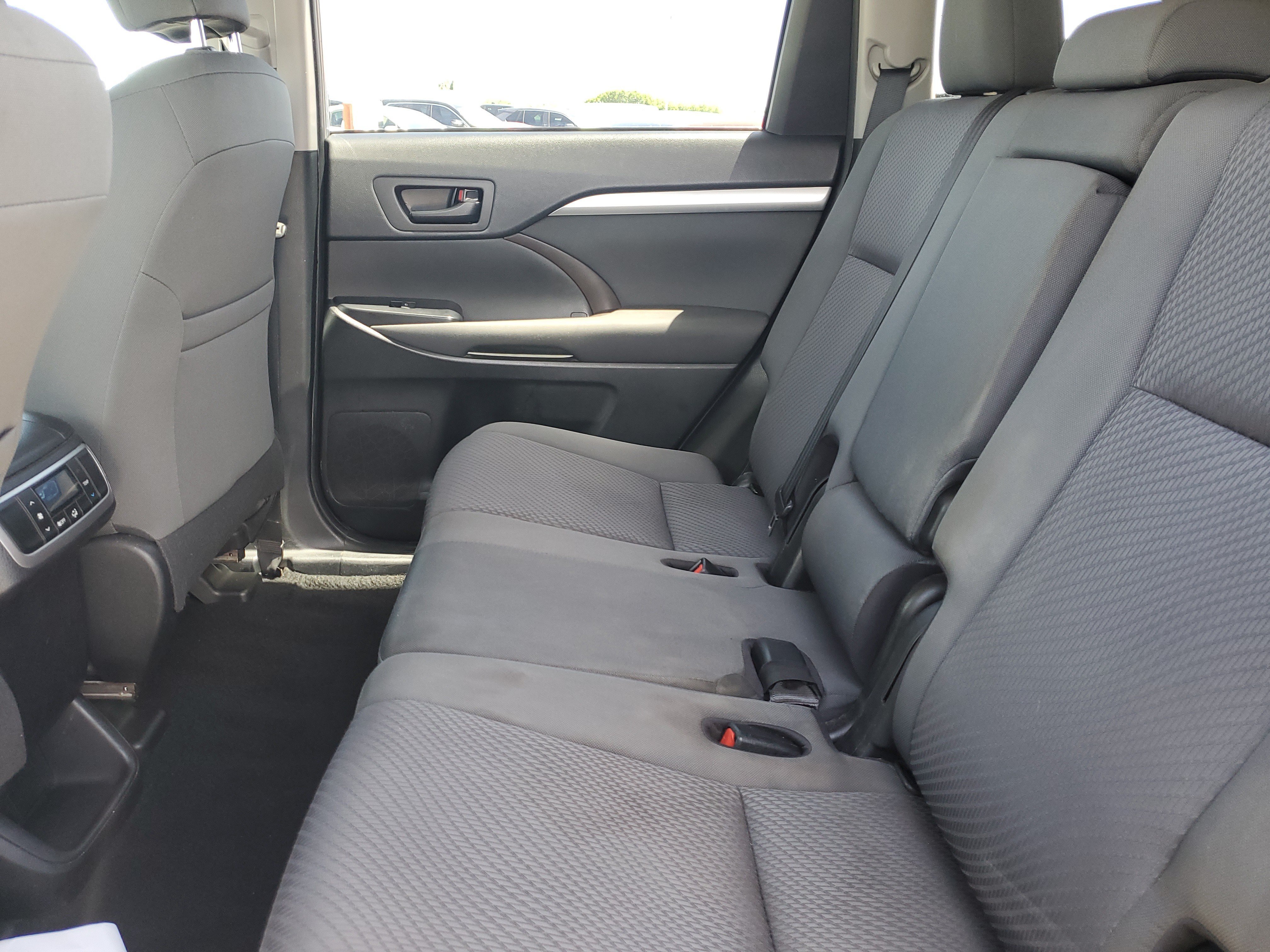 Used 2019 Celestial Silver Metallic Toyota LE image 11