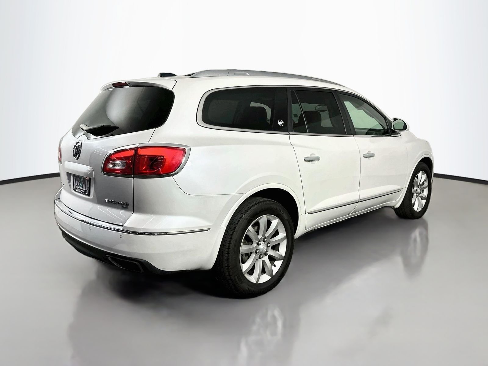 Used 2017 White Frost Tricoat Buick Premium Group image 8