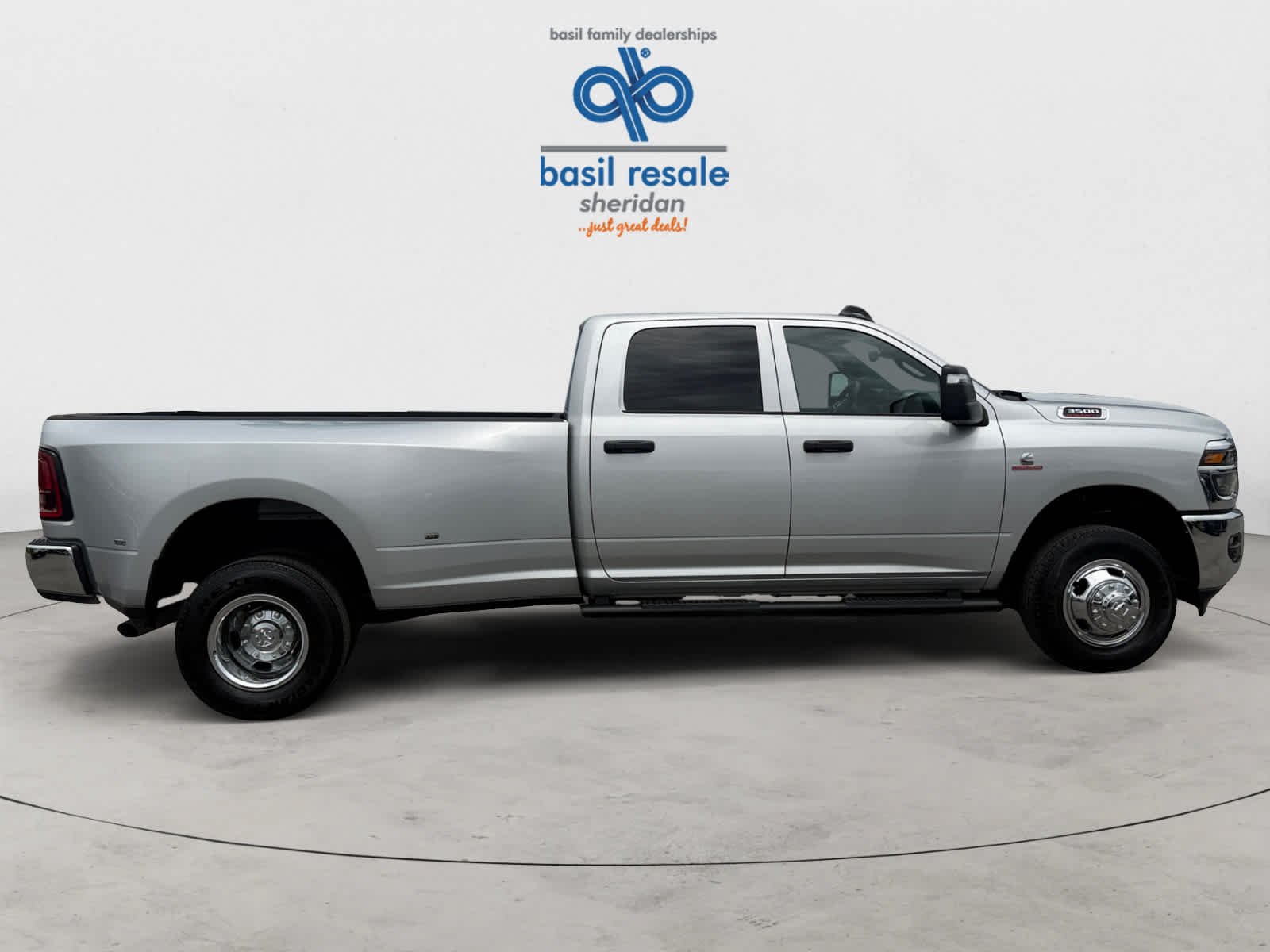 Used 2026 Silver Zynith Ram Tradesman image 7