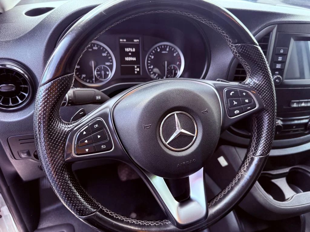Used 2022 White Mercedes-Benz Cargo image 3