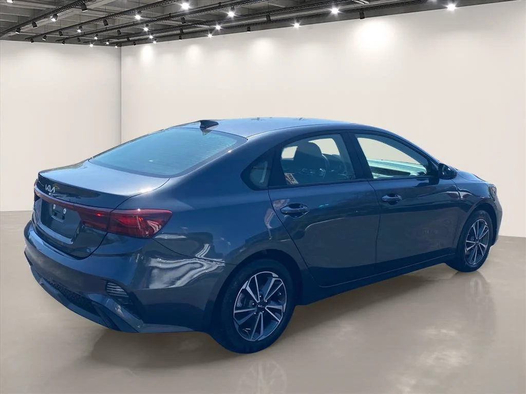 Certified Used 2023 Gravity Gray Kia LXS image 8