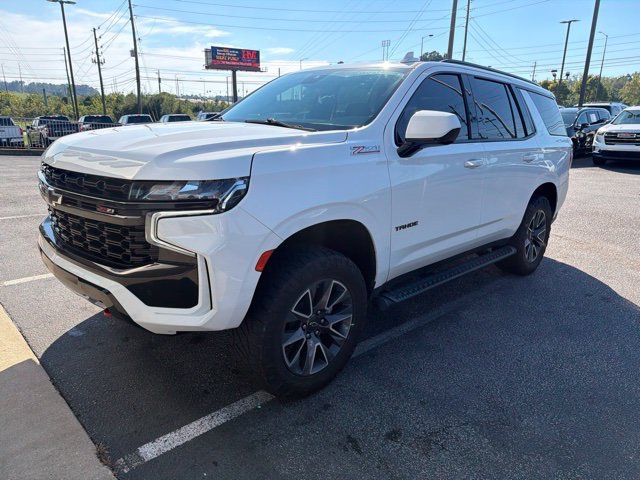 Used 2023 Summit White Chevrolet Z71 image 1