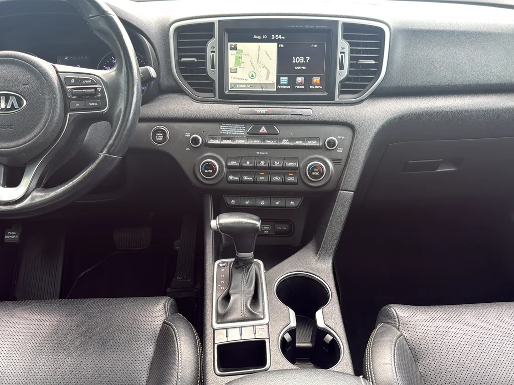 Used 2017 Red Kia EX image 20
