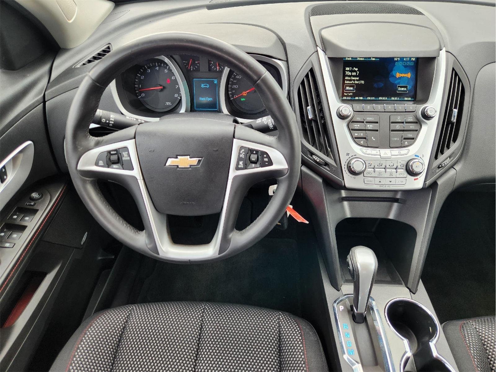 Used 2015 SILVER TOPAZ METALLIC Chevrolet LT image 25