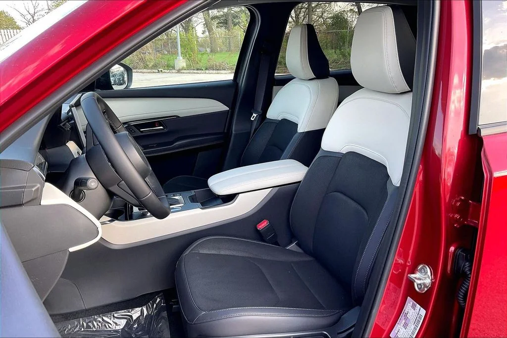 New 2026 Soul Red Crystal Metallic Mazda 2.5 S Select AWD image 9