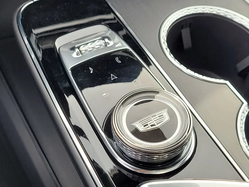 2026 Cadillac LYRIQ Luxury - Photo 18