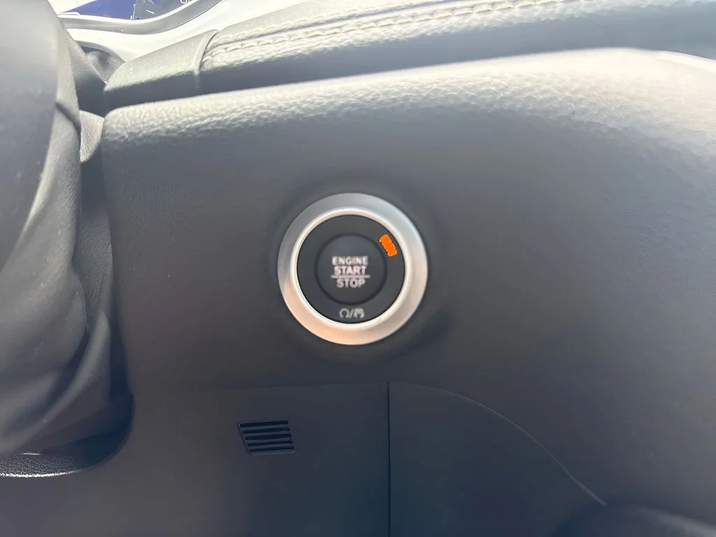 Used 2025 Black Chrysler Limited image 16