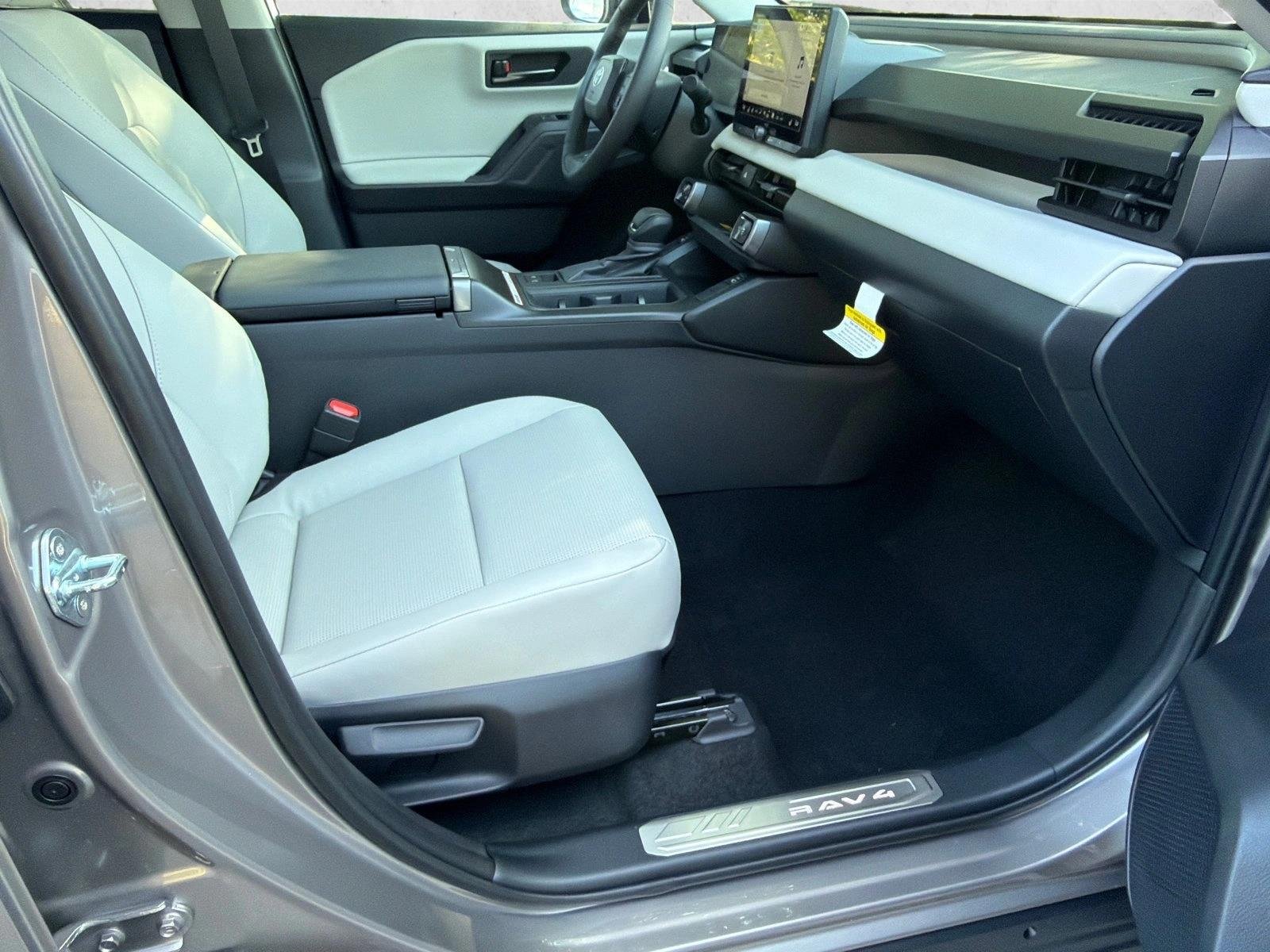 New 2026 Meteor Shower Toyota XLE Premium image 13