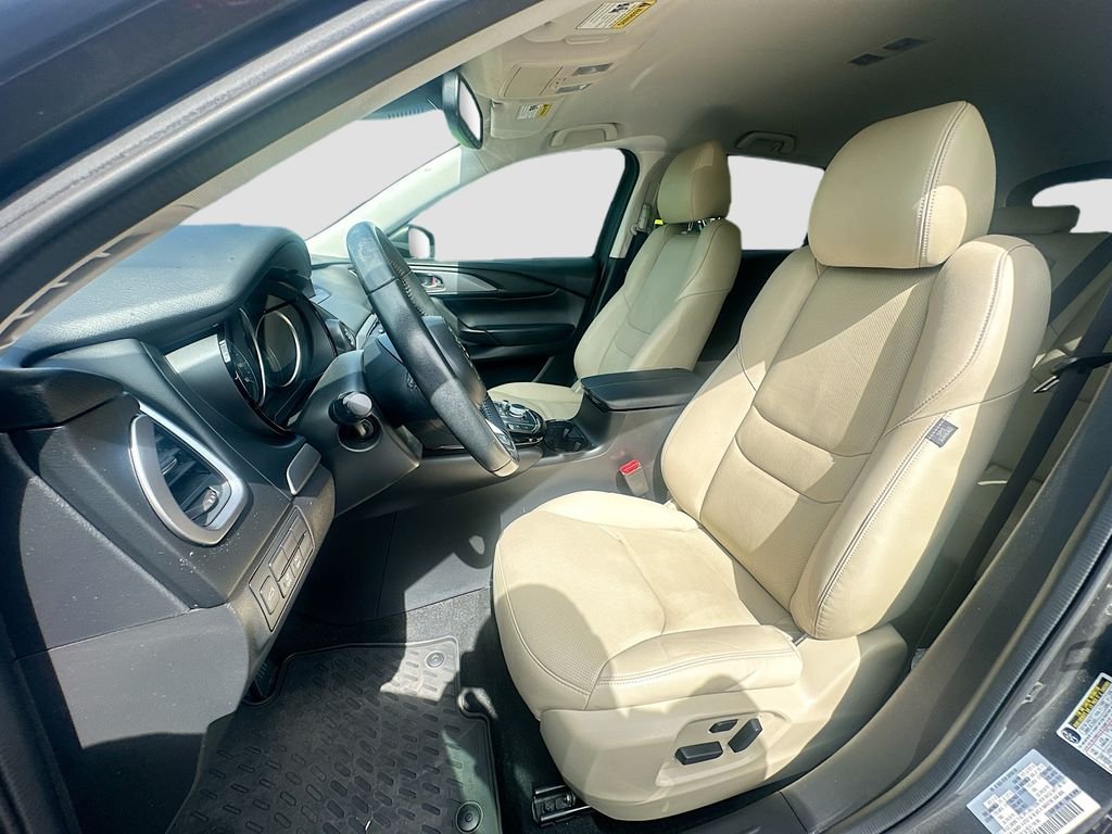 Used 2020 Machine Gray Metallic Mazda Touring image 22
