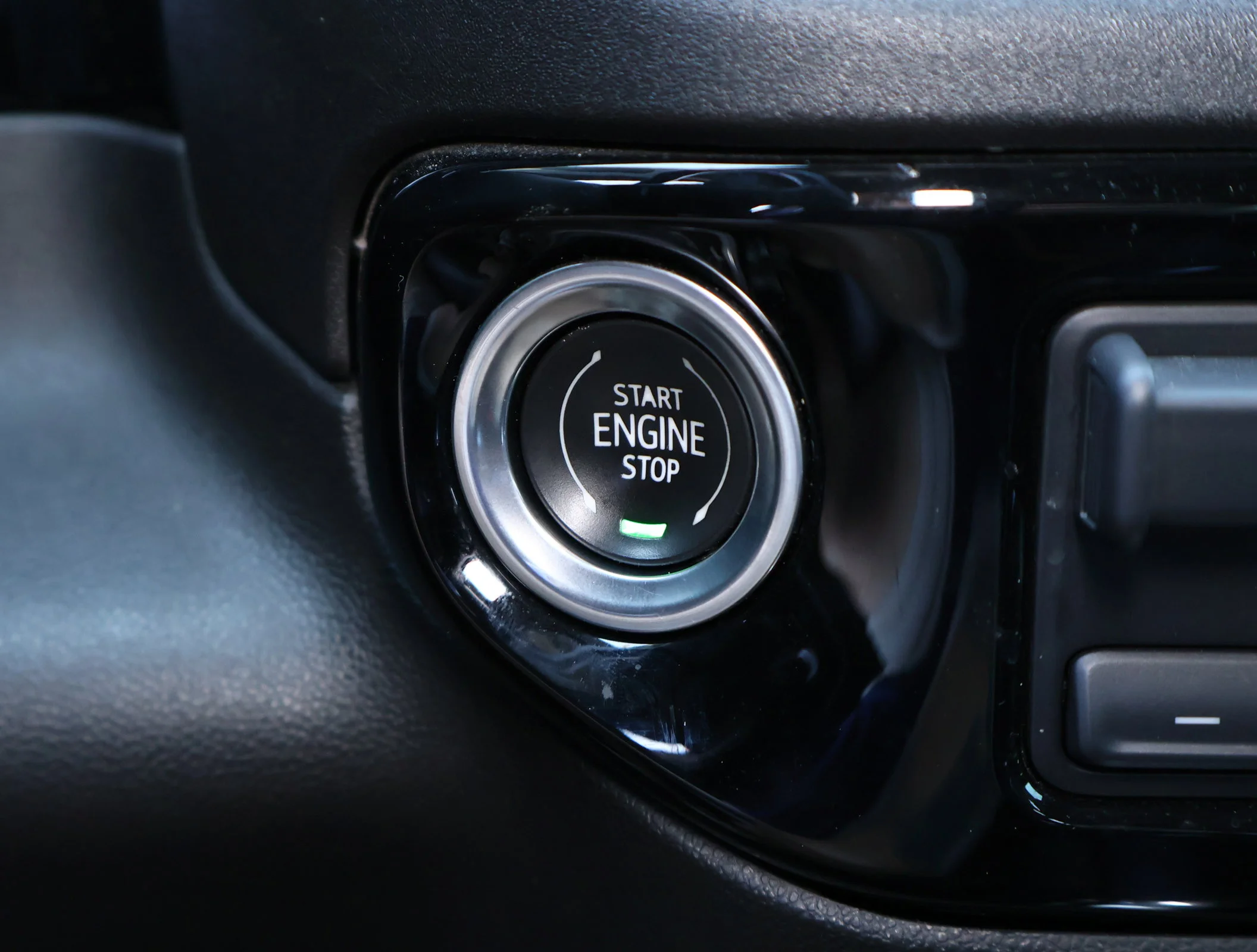 Used 2022 Black Chevrolet LTZ image 19