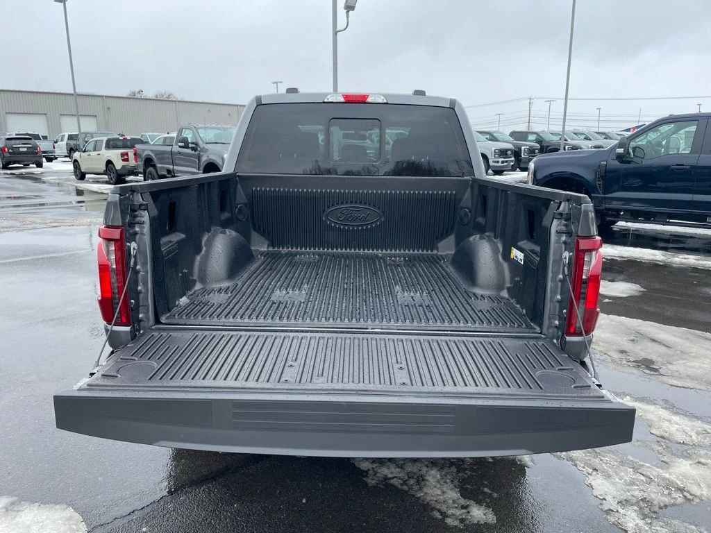 2025 Ford F-150 XLT - Photo 18