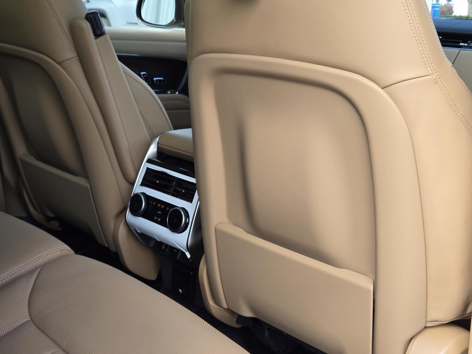 New 2026 Batumi Gold LAND ROVER SE PHEV image 40