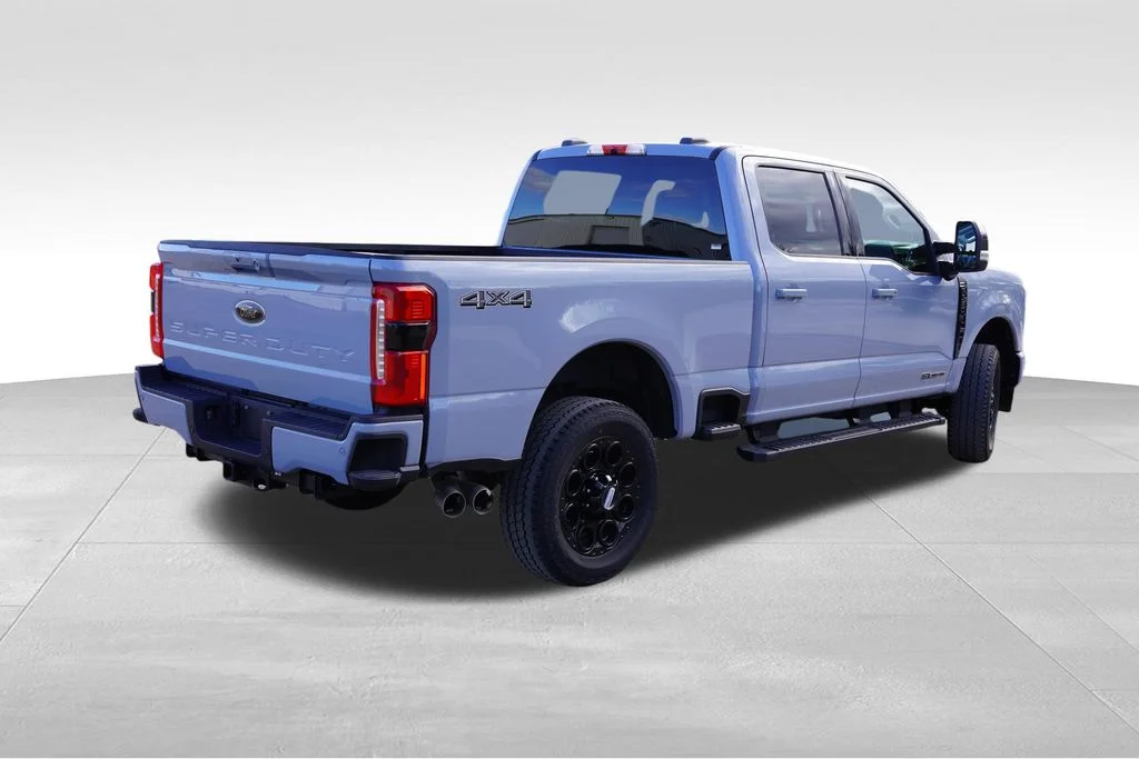 Used 2025 Gray Ford Lariat image 5