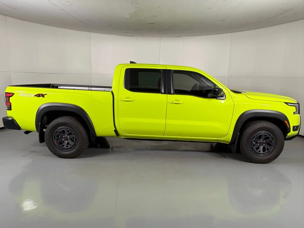 2026 Nissan Frontier PRO-4X - Photo 9