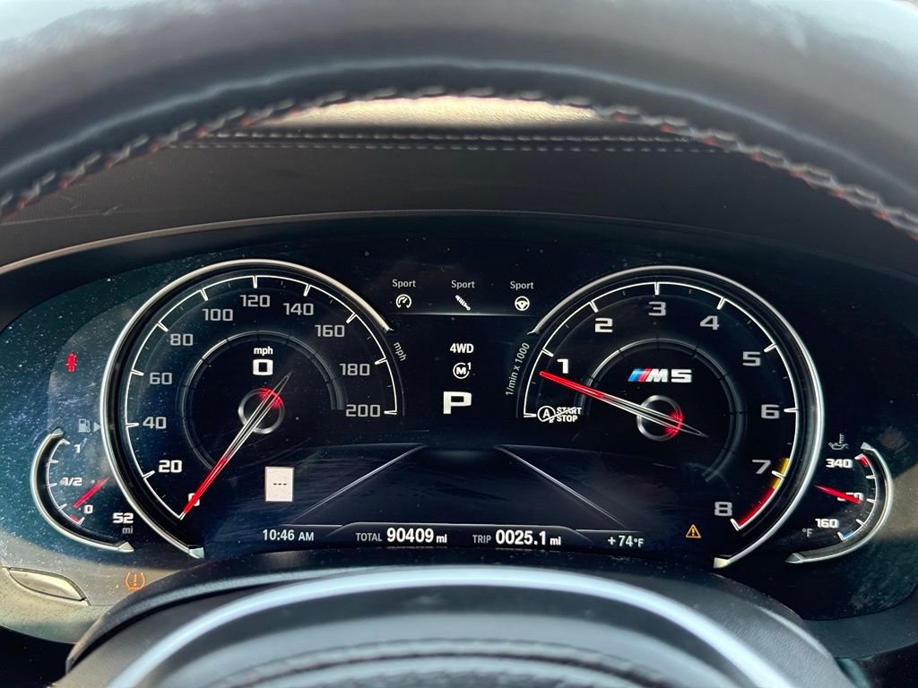 Used 2019 White BMW Competition image 17