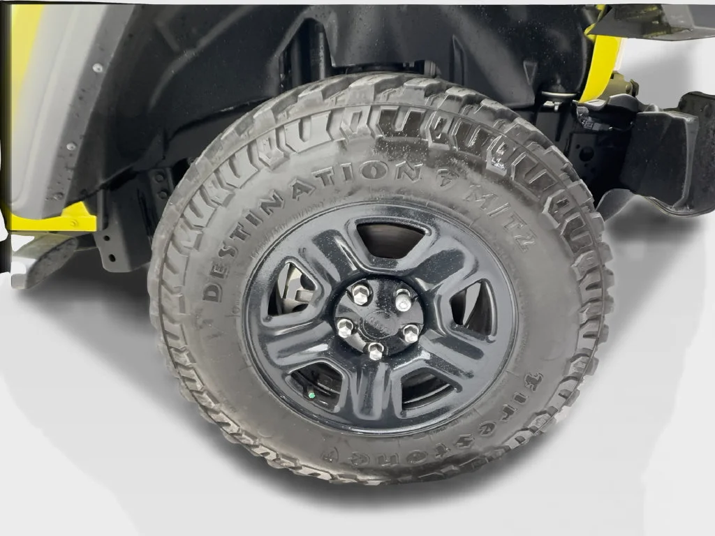 Used 2023 Yellow Jeep Sport image 18