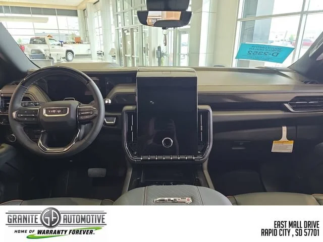 2026 GMC Yukon AT4 - Photo 12