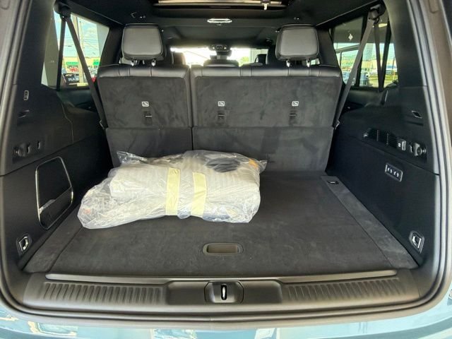 New 2026 Steel Blue Jeep Limited Altitude image 6