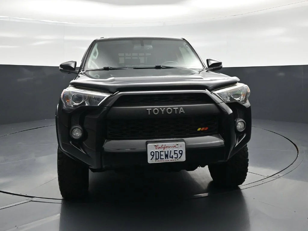 Used 2018 Black Toyota SR5 Premium image 53