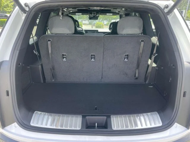 New 2027 White Kia X-Line SX Prestige image 16
