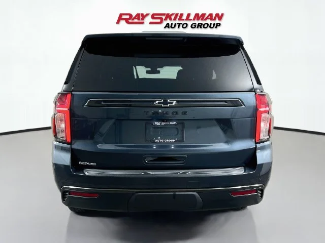 Used 2021 Gray Chevrolet Z71 image 6