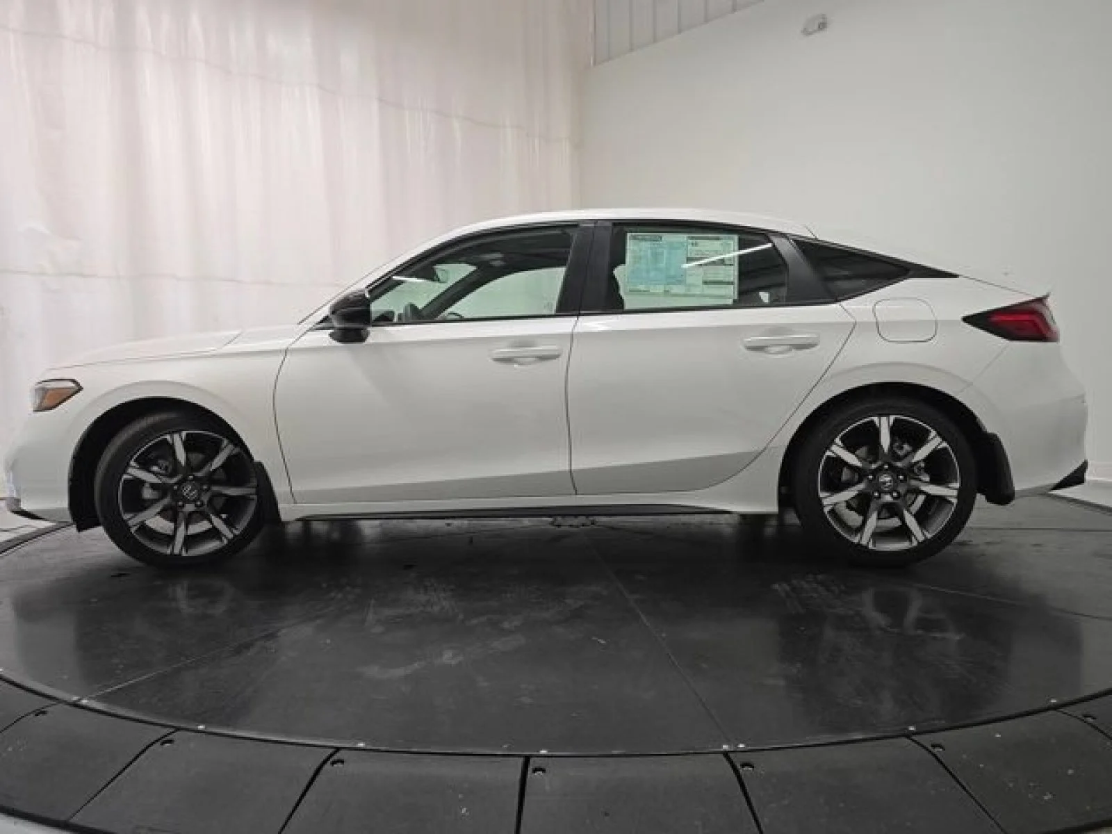 New 2026 Platinum White Pearl Honda Sport Touring image 28