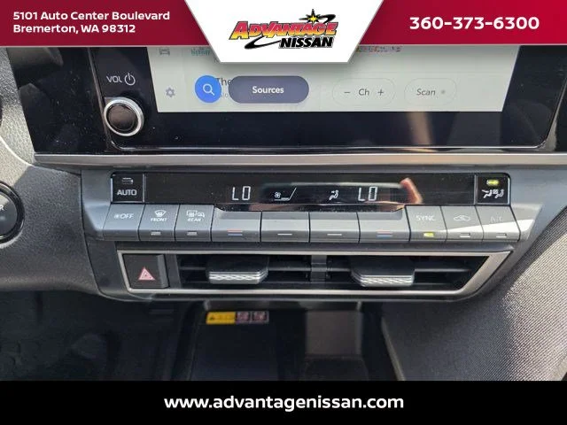 Used 2024 Predawn Gray Mica Toyota SE image 18