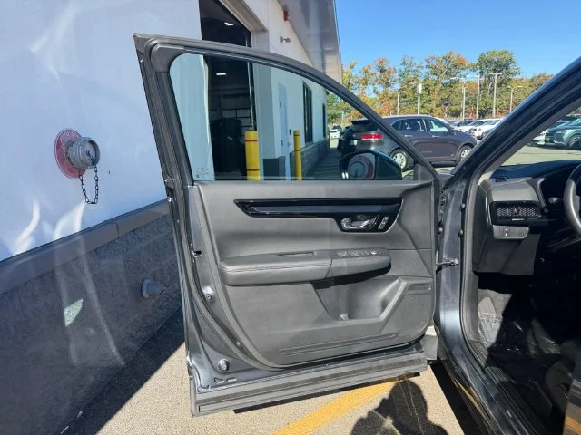 Certified Used 2025 Gray Honda EX-L image 28
