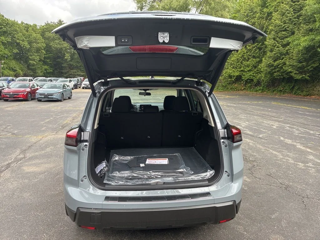 New 2026 Boulder Gray Pearl Nissan SV image 13