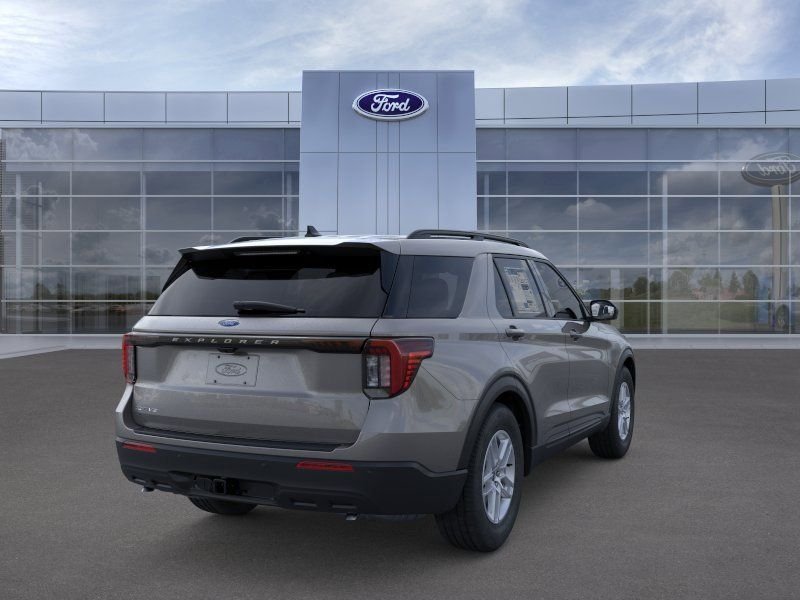 New 2026 Carbonized Gray Metallic Ford Active image 9