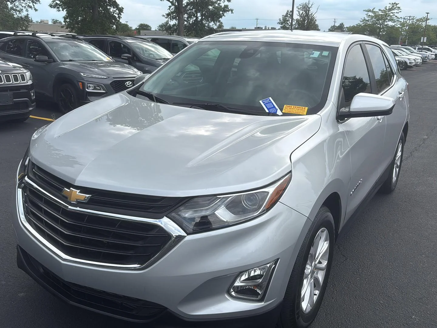 Used 2021 Silver Ice Metallic Chevrolet LT image 3