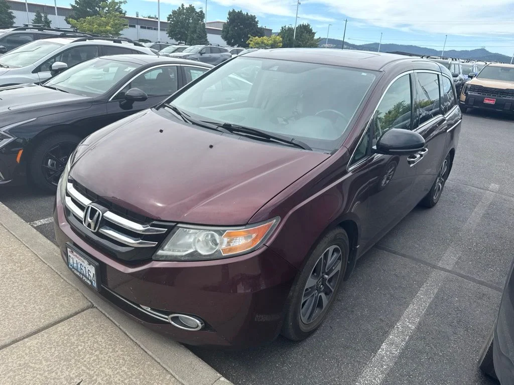 Used 2015 Red Honda  image 2