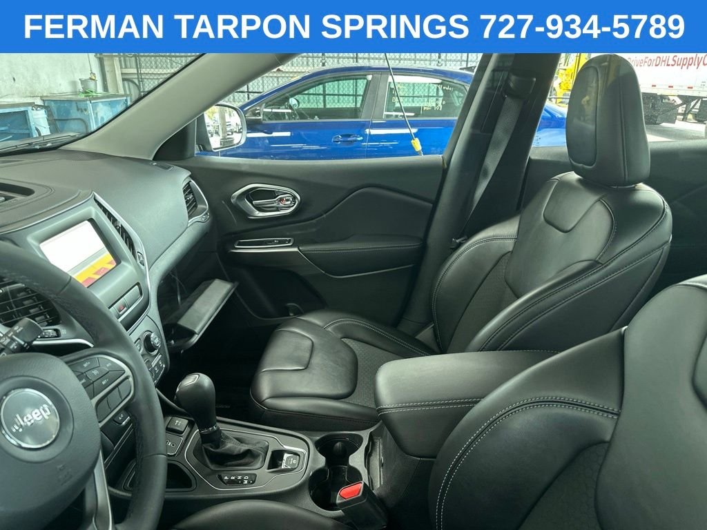 Used 2020 Blue Jeep Latitude Plus image 7