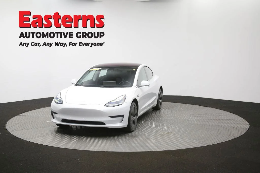 Used 2018 White Tesla Mid Range image 48