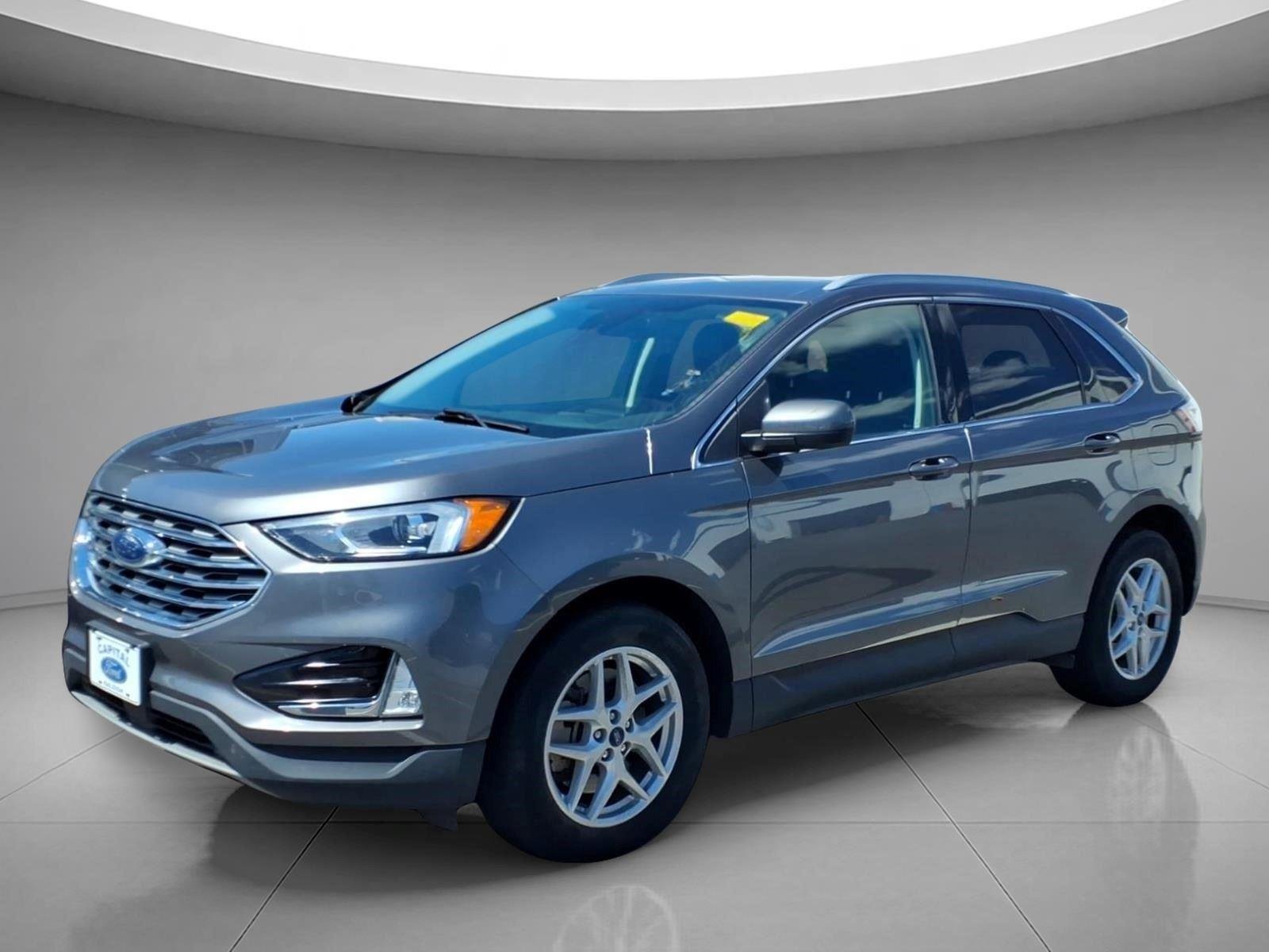 Used 2021 Carbonized Gray Metallic Ford SEL image 1