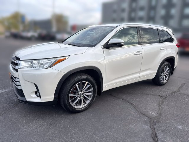 2017 Toyota Highlander