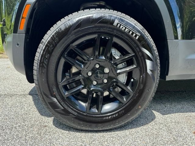 New 2026 Santorini Black Land Rover S image 2