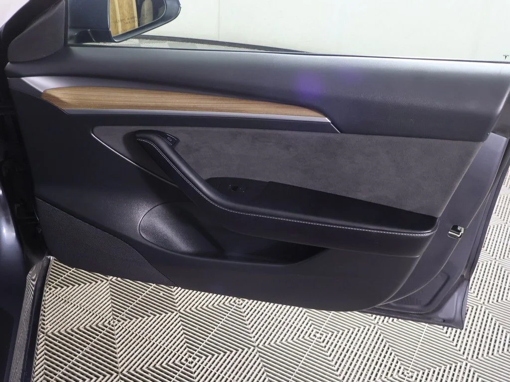 Used 2023 Gray Tesla Base image 21