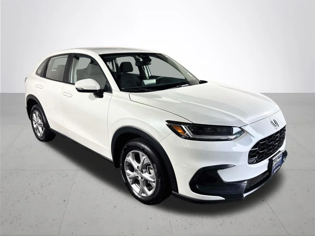 Used 2024 White Honda LX image 4
