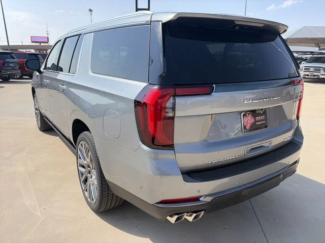 New 2026 Silver GMC Denali Ultimate image 5