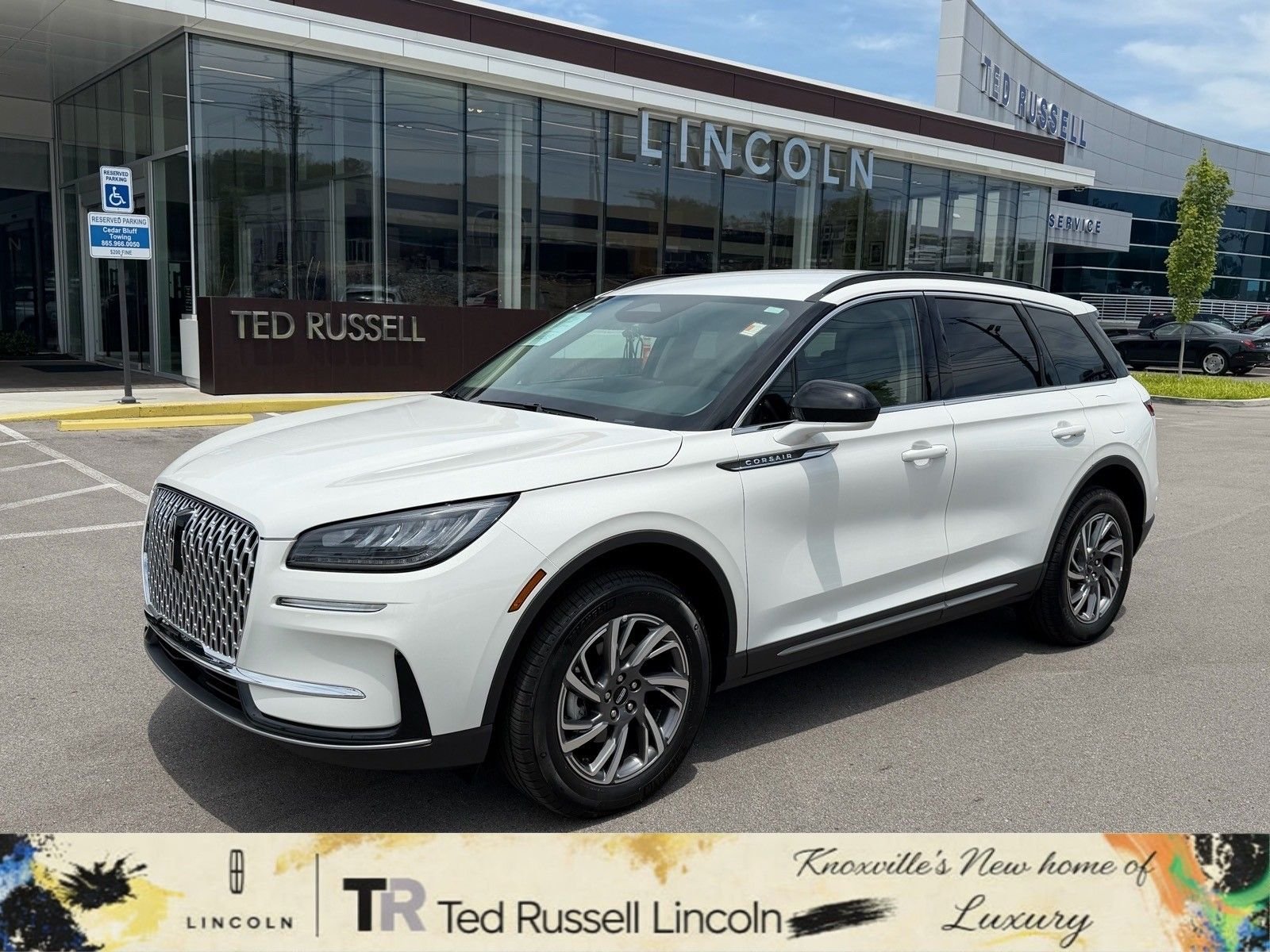 2026 Lincoln Corsair Premiere FWD's photo