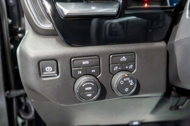 2026 Chevrolet Silverado 1500 LT - Photo 16