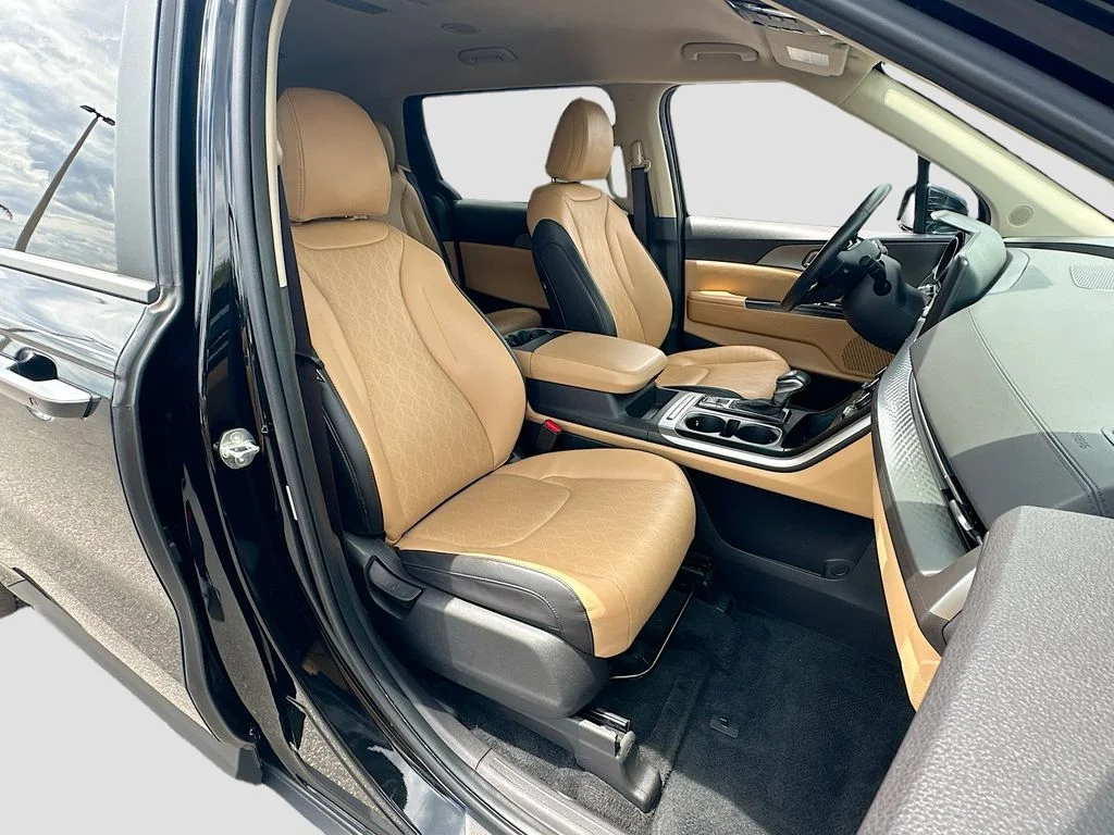 Certified Used 2024 Black Kia LX image 28