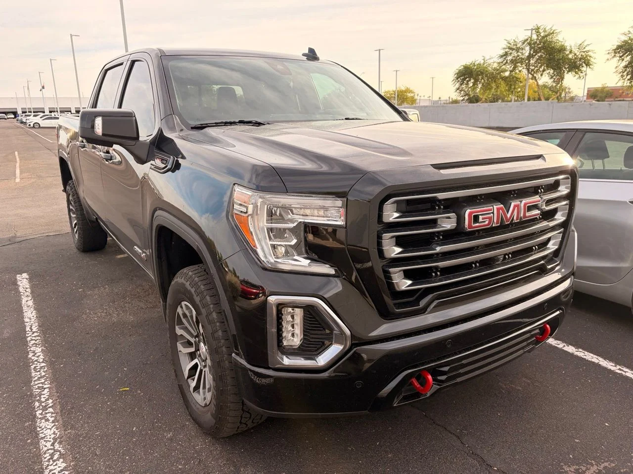 Used 2021 Onyx Black GMC AT4 image 3