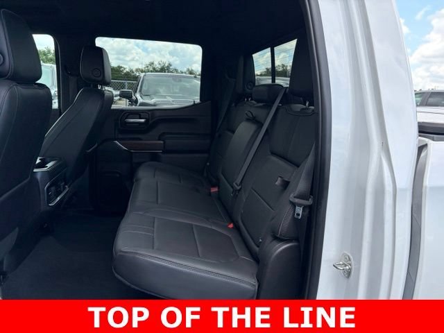 Used 2022 Iridescent Pearl Tricoat Chevrolet High Country image 15