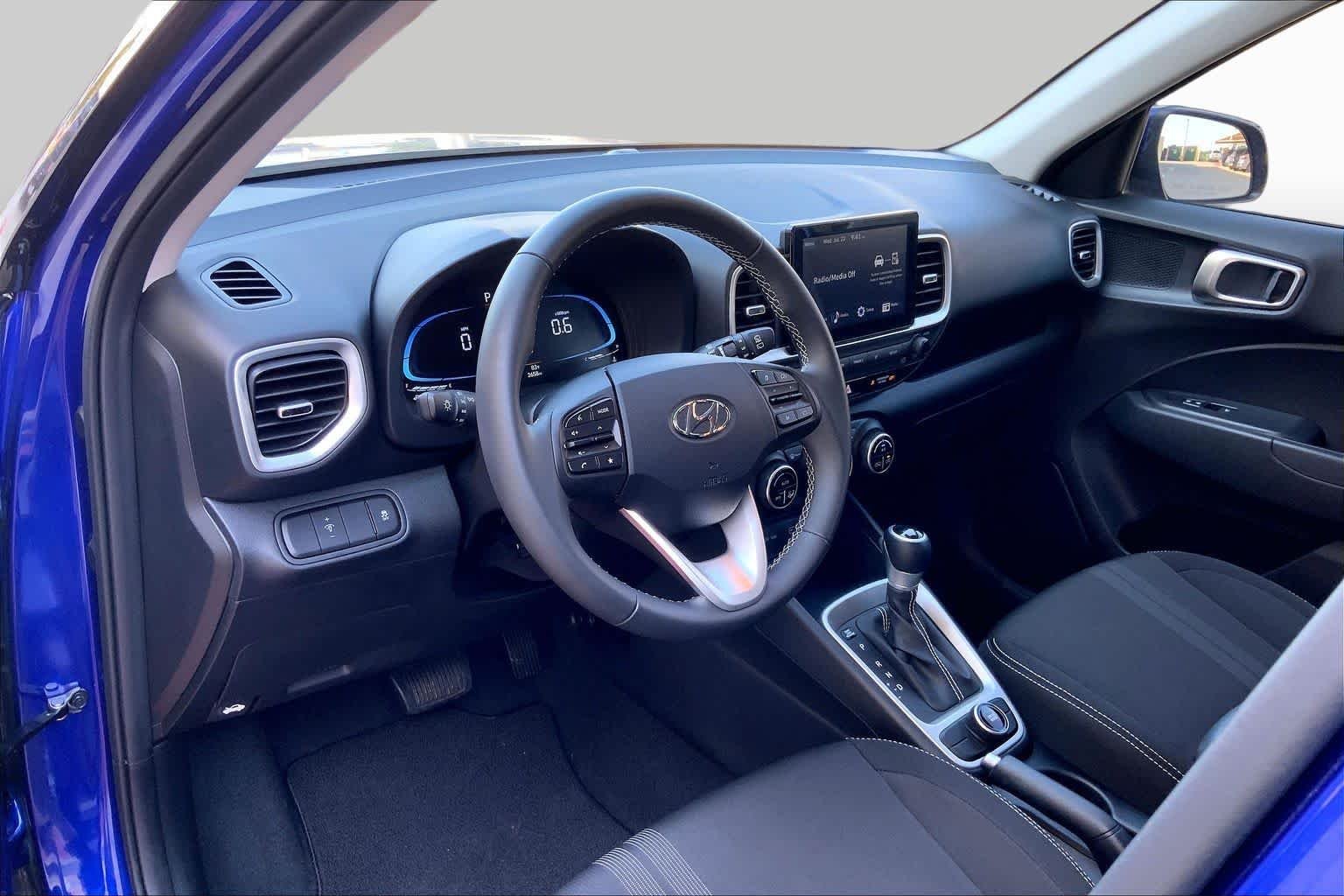 Used 2025 Intense Blue Hyundai SEL image 17