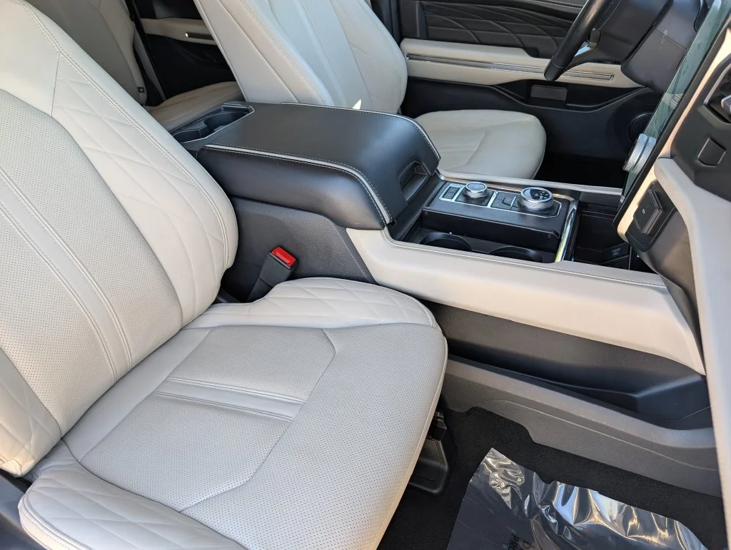Used 2024 White Metallic Ford Platinum image 24